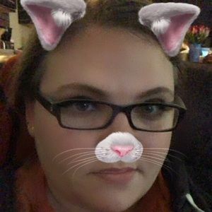 Meet your Posher, Whitney